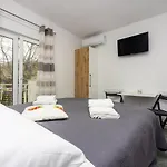 Ella Apartament *
