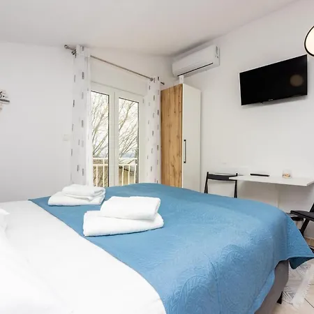 Ella Апартаменты *