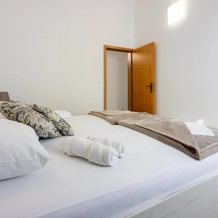 Ella * Драмаль